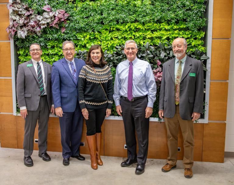 Environmental Horticulture program praised by PA Secretary of Agriculture